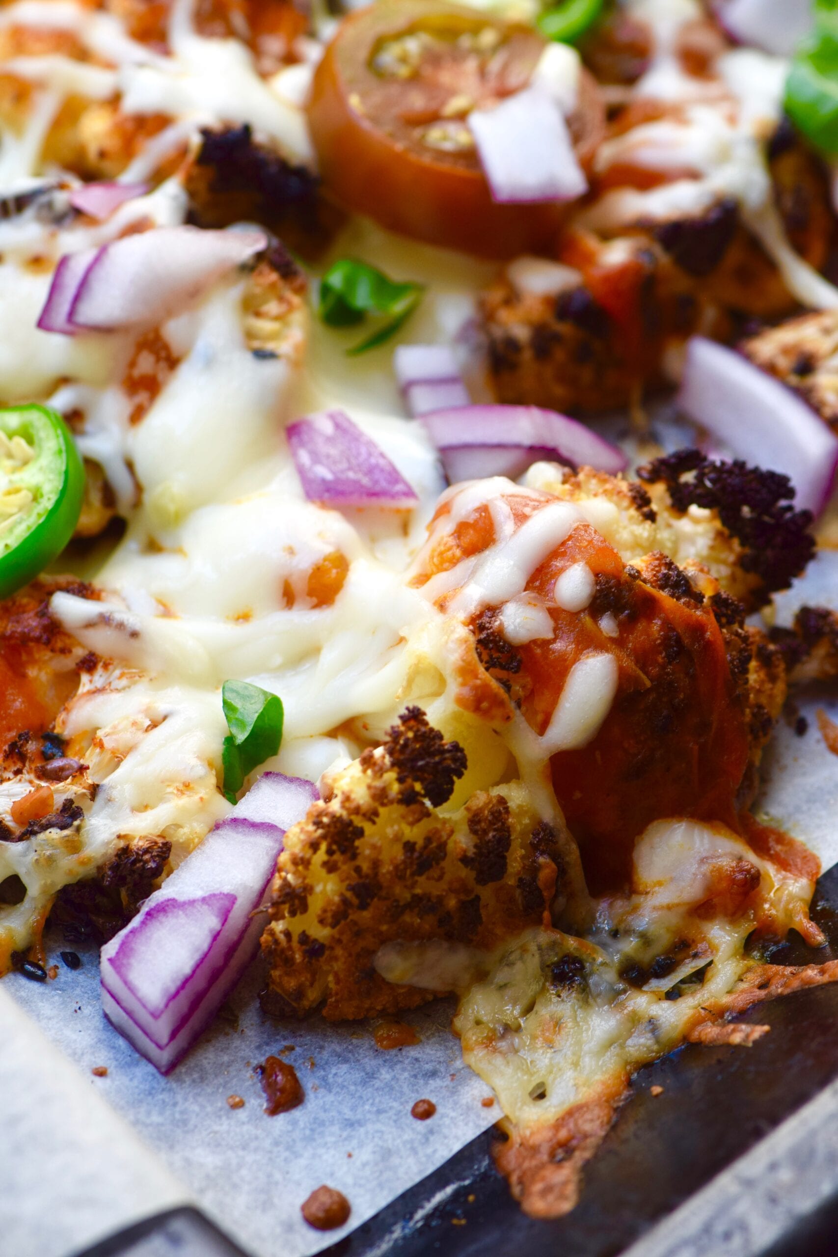 Low carb crispy cauliflower nachos