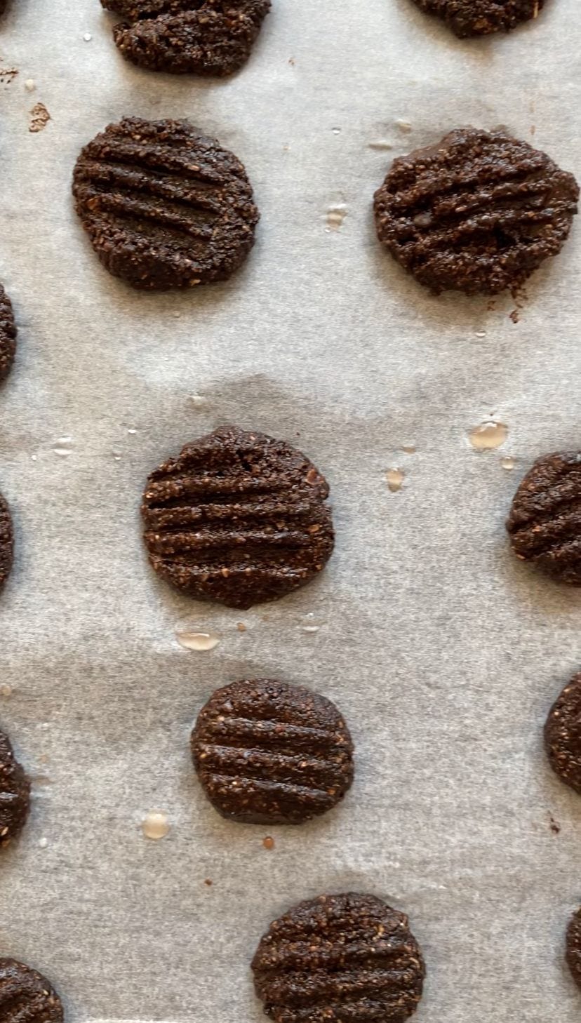 Rolling out brownie cookies
