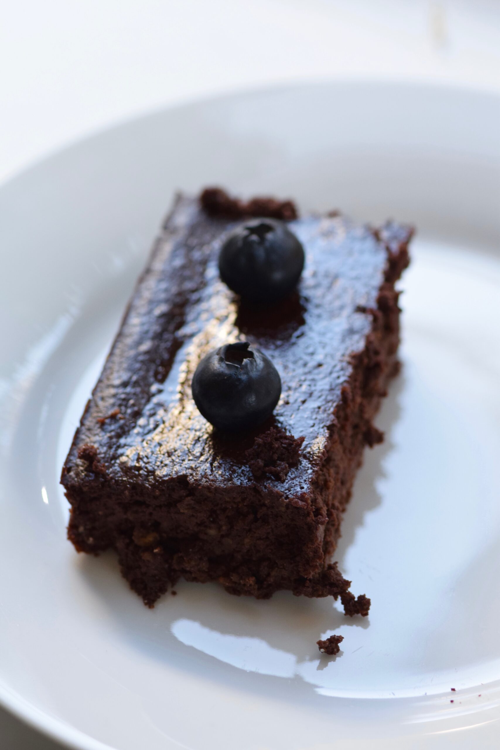 Low calorie fudgy brownies with blueberries