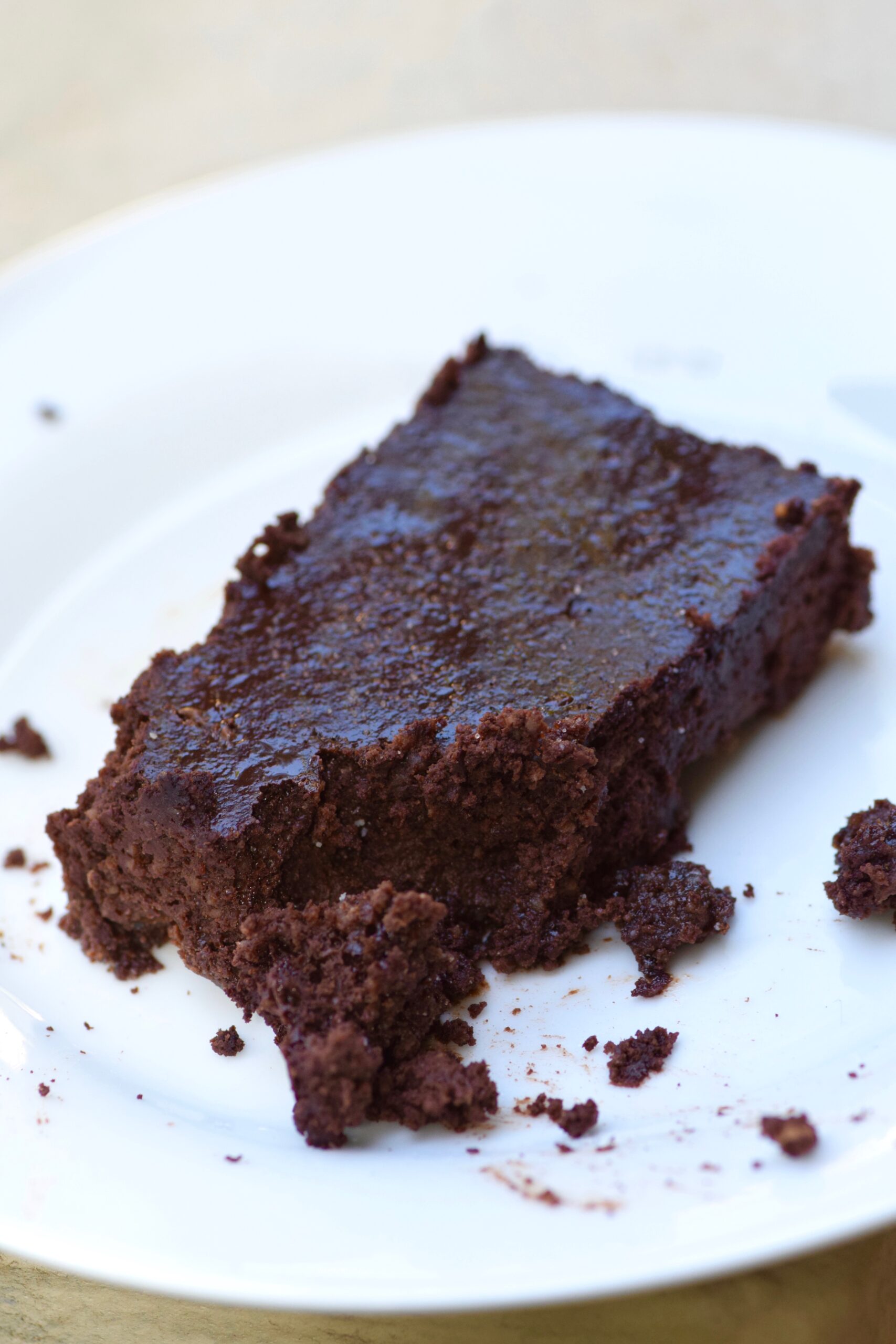 Ultimate Low Calorie Fudgy Brownies - Wholesome Lee